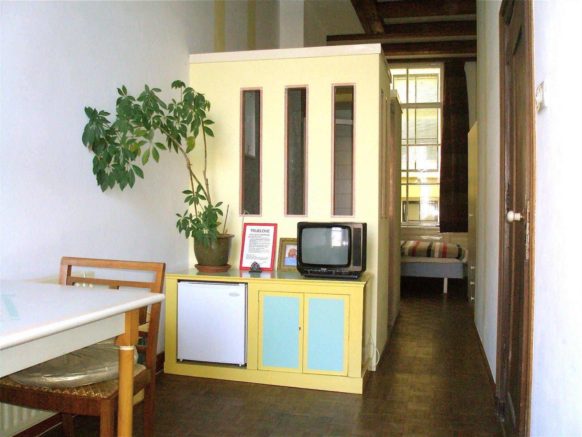 Truelove Guesthouse Άμστερνταμ Εξωτερικό φωτογραφία